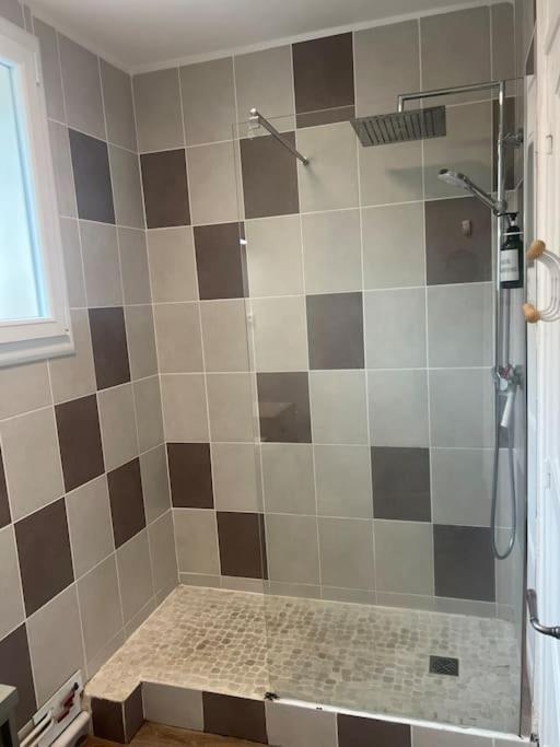 Appartement Proche Des Facs Lebon Clermont-Ferrand Luaran gambar